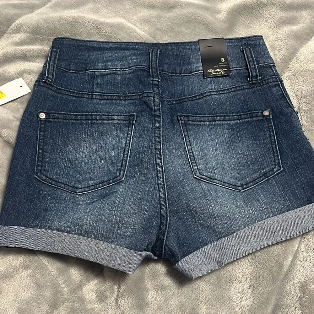 High Rise Shorts! - Picture 2 of 2